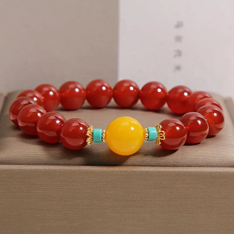 Браслет из красного агата с бусинами из желтого агата
Браслет из красного агата с бусинами из желтого агата