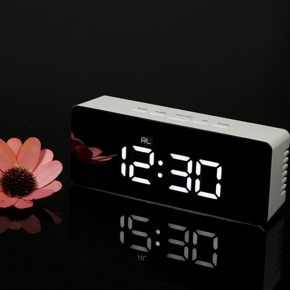 Multi-Function Mirror Alarm Clock White Large LED Display USB Power Snooze Buzzer Wake Temperature Display USB
Multi-Function Mirror Alarm Clock White Large LED Display USB Power Snooze Buzzer Wake Temperature Display USB