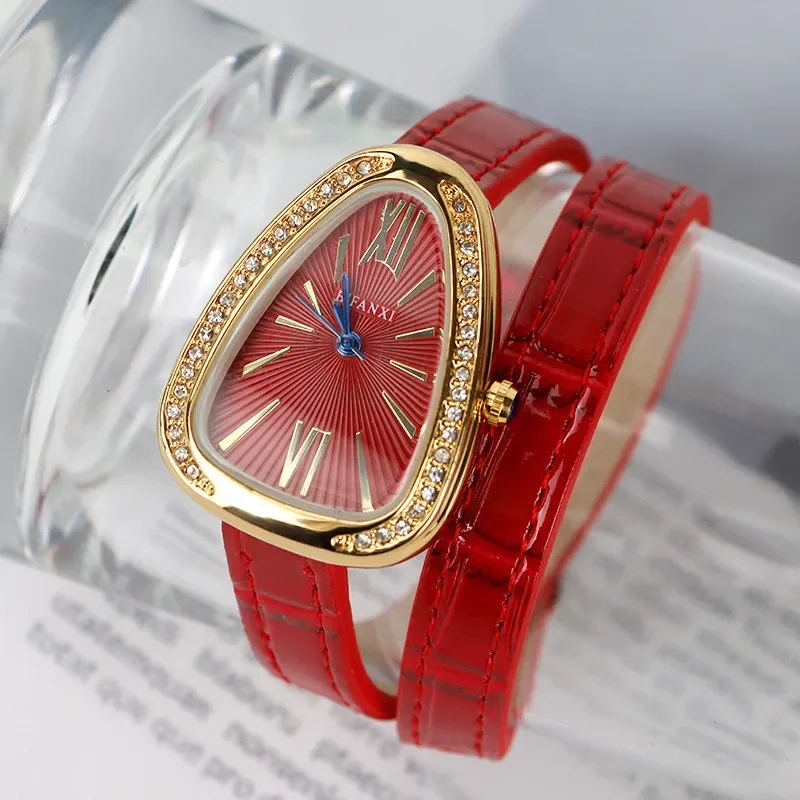 Diamond-studded snake-shaped watch female European and American temperament leather creative quartz watch Joker bracelet watch
Diamond-studded snake-shaped watch female European and American temperament leather creative quartz watch Joker bracelet watch