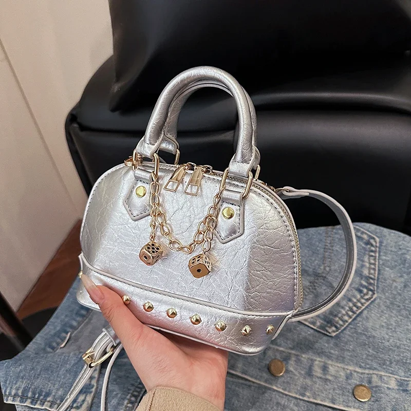 Simple Small Pu Leather Shoulder Bag For Women Fashion Underarm Purse Handbag Satchel Zipper Messenger Bag 2025 New Shopper Bag
Simple Small Pu Leather Shoulder Bag For Women Fashion Underarm Purse Handbag Satchel Zipper Messenger Bag 2025 New Shopper Bag