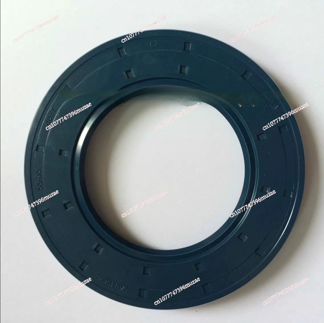 Suitable for SEW gear reducer skeleton oil seal/seal ring, seal 50 * 90 * 10/7 NBR nitrile glue
Suitable for SEW gear reducer skeleton oil seal/seal ring, seal 50 * 90 * 10/7 NBR nitrile glue