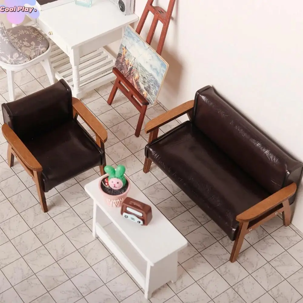 1/12 Dollhouse Dollhouse Leather Sofa Furniture Model Simulation Chair Vintage Dollhouse Sofa Vintage Scene Model
1/12 Dollhouse Dollhouse Leather Sofa Furniture Model Simulation Chair Vintage Dollhouse Sofa Vintage Scene Model