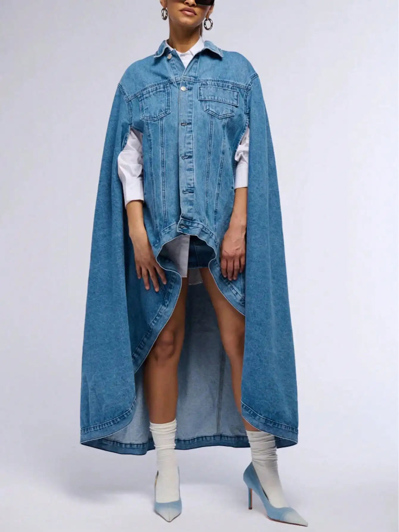 Oversized Denim Cape Coat with Asymmetrical Hem & Batwing Sleeves, Streetwear Style Button-Down Jacket
Oversized Denim Cape Coat with Asymmetrical Hem & Batwing Sleeves, Streetwear Style Button-Down Jacket