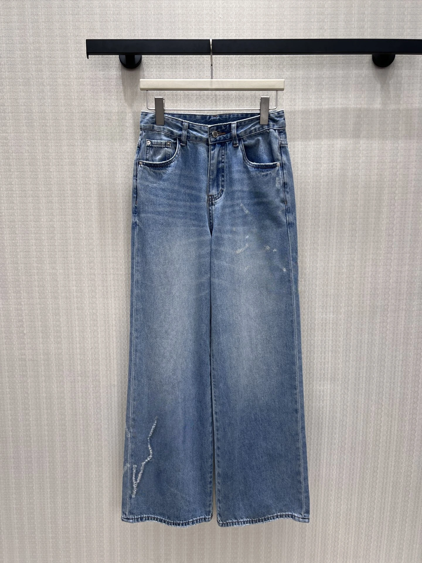 High Waist Wide Leg Jeans Gradient Fade Embroidery Slimming Casual Simple Match High Waist Jeans Summer Ladies Straight Leg J...
High Waist Wide Leg Jeans Gradient Fade Embroidery Slimming Casual Simple Match High Waist Jeans Summer Ladies Straight Leg J...