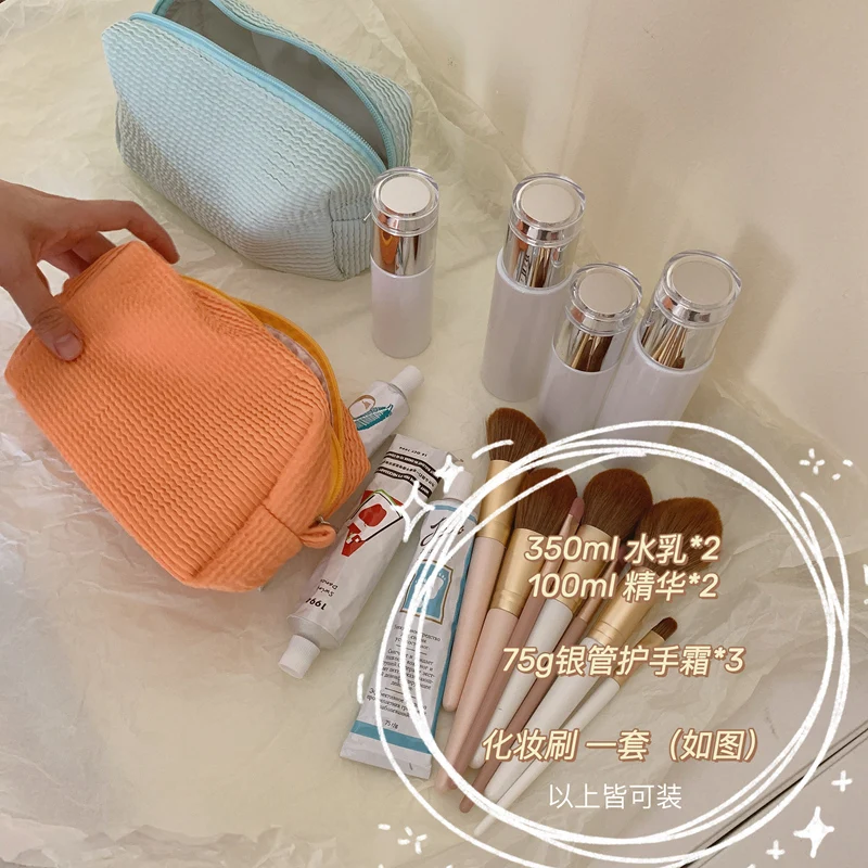Косметички на молнии Beauty Travel Letter для женщин, косметичка, держатель-органайзер для туалетных принадлежностей, портативный, милый, многофункциональный
Косметички на молнии Beauty Travel Letter для женщин, косметичка, держатель-органайзер для туалетных принадлежностей, портативный, милый, многофункциональный