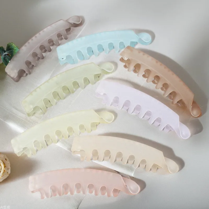 Сплошной цвет, заколка-банан, корейская мода, простой зажим для хвоста, матовый прозрачный коготь для волос, заколки для женщин и девочек, аксессуары для волос
Сплошной цвет, заколка-банан, корейская мода, простой зажим для хвоста, матовый прозрачный коготь для волос, заколки для женщин и девочек, аксессуары для волос