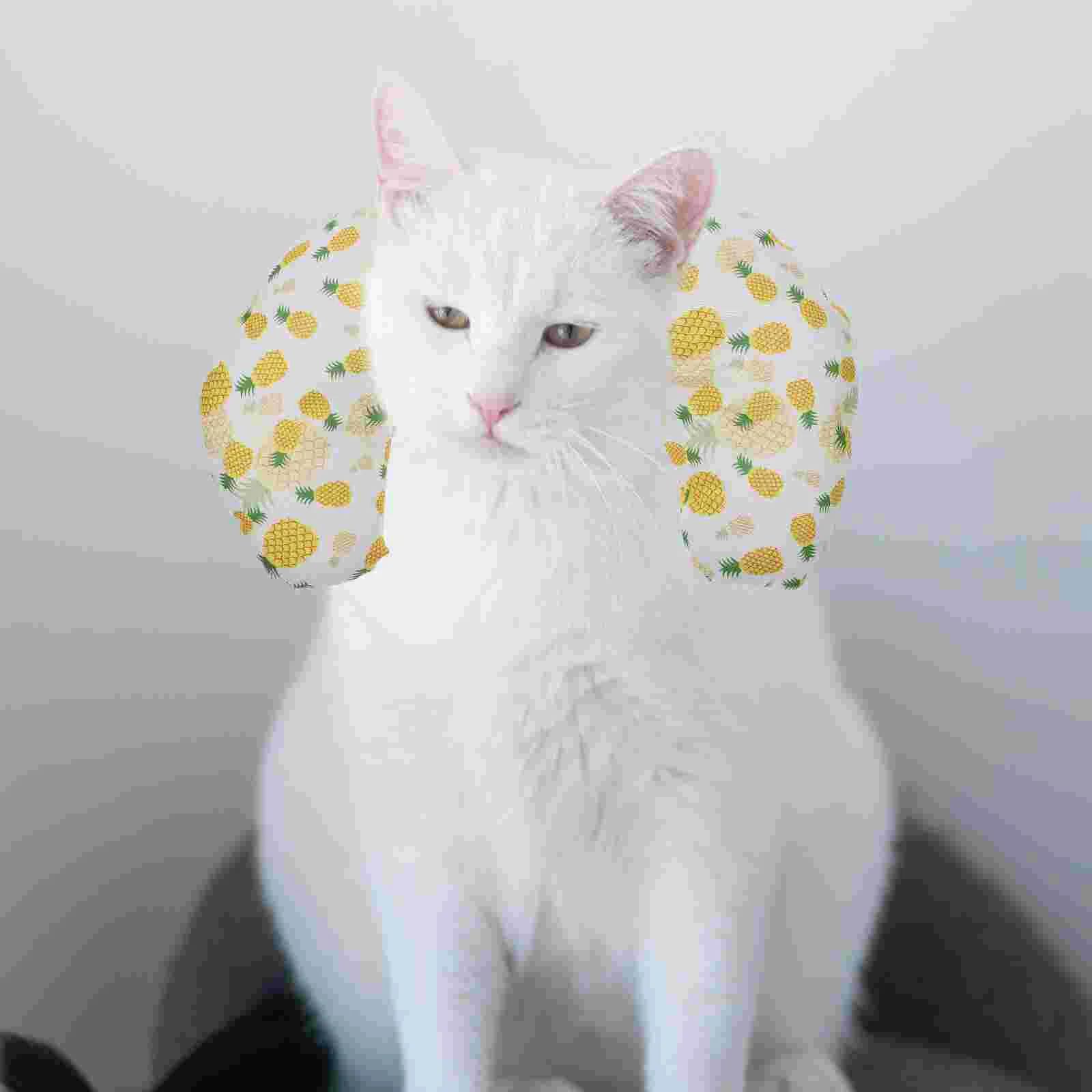 Household U-Shaped Cat Neck Pillow Neck Protection Supple Pillow Portable Cat Pillow pillow for cat household
Household U-Shaped Cat Neck Pillow Neck Protection Supple Pillow Portable Cat Pillow pillow for cat household