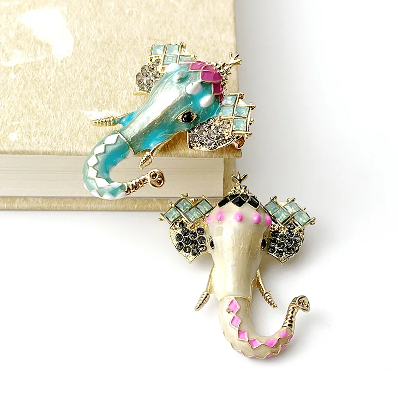 Creative Fashion Vintage Oil Dripping Elephant Brooch Personality Cartoon Animal Pin Men's and Women's Suit Jewelry Accessories
Creative Fashion Vintage Oil Dripping Elephant Brooch Personality Cartoon Animal Pin Men's and Women's Suit Jewelry Accessories