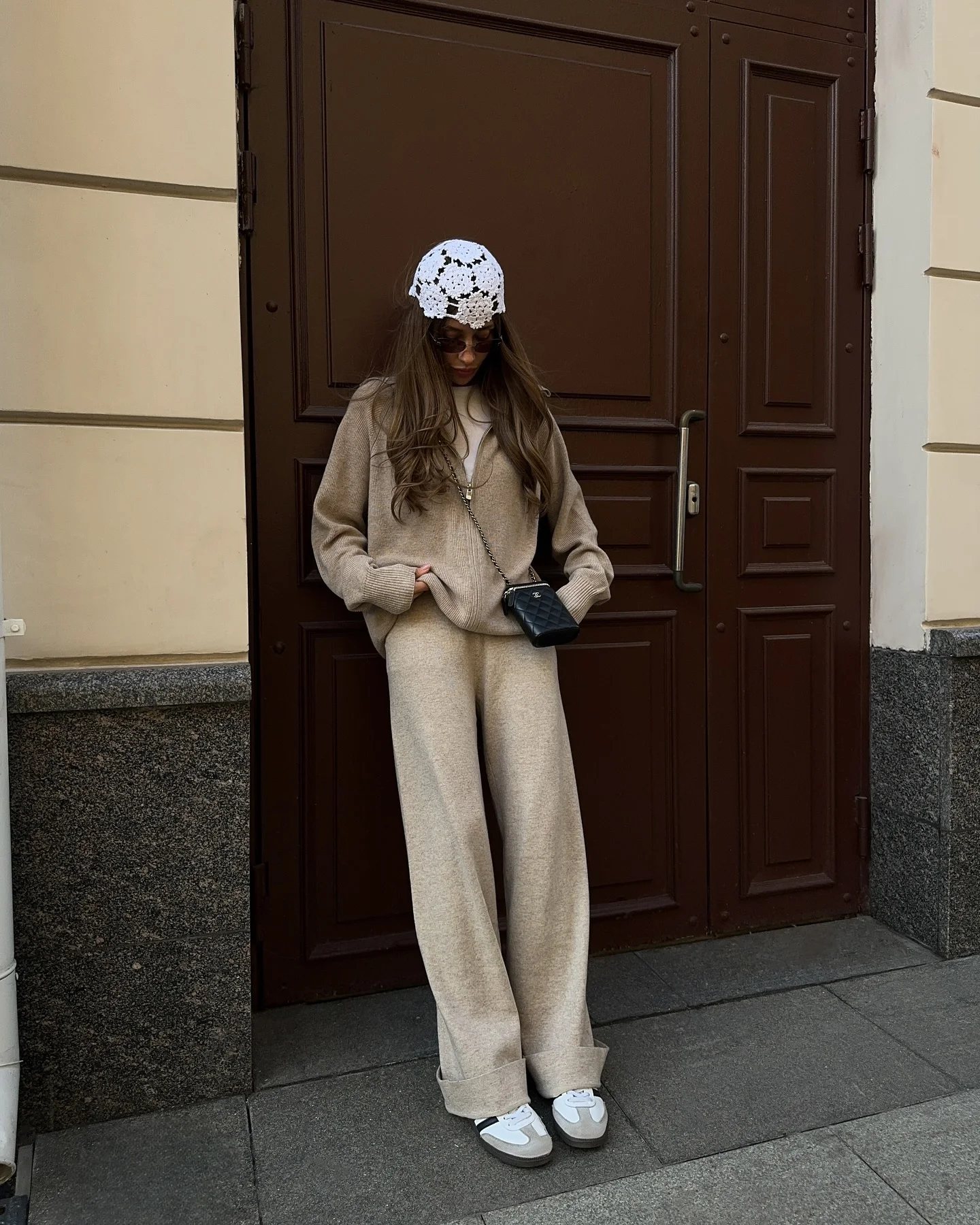Solid Color Minimalist Style Set Zipper Woolen Long Sleeved Jacket Elastic Waist Straight Leg Two Piece Setpants
Solid Color Minimalist Style Set Zipper Woolen Long Sleeved Jacket Elastic Waist Straight Leg Two Piece Setpants