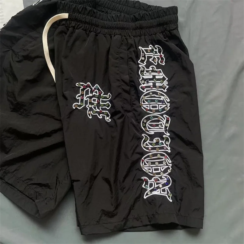 Негабаритные спортивные штаны со шнурком MIXED EMOTION для мужчин и женщин 1:1, повседневные черные шорты высокого качества с буквенным принтом Hot Drill
Негабаритные спортивные штаны со шнурком MIXED EMOTION для мужчин и женщин 1:1, повседневные черные шорты высокого качества с буквенным принтом Hot Drill