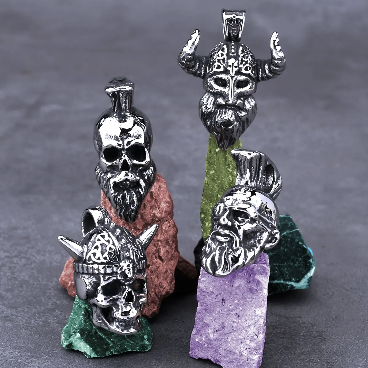 Stainless Steel Viking Odin Head Necklace Men's Vintage Hip Hop Skull Biker Pendant Necklace Scandinavian Jewelry Gift Wholesale
Stainless Steel Viking Odin Head Necklace Men's Vintage Hip Hop Skull Biker Pendant Necklace Scandinavian Jewelry Gift Wholesale