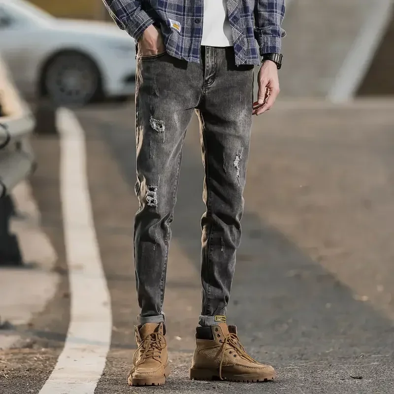 Torn Cropped Slim Fit Jeans for Men Tight Pipe Male Cowboy Pants with Holes Skinny Ripped Broken Trousers 2024 Korean Autumn Xs
Torn Cropped Slim Fit Jeans for Men Tight Pipe Male Cowboy Pants with Holes Skinny Ripped Broken Trousers 2024 Korean Autumn Xs