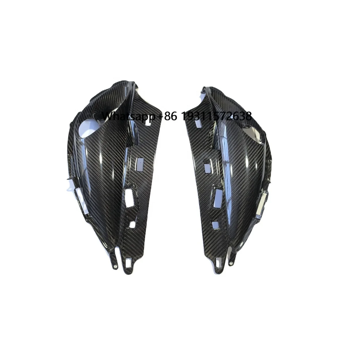 Quality Carbon Fiber Motorcycle Parts Glossy Carbon Upper Fairing Ducts for Suzuki GSX1300R Hayabusa 2008
Quality Carbon Fiber Motorcycle Parts Glossy Carbon Upper Fairing Ducts for Suzuki GSX1300R Hayabusa 2008