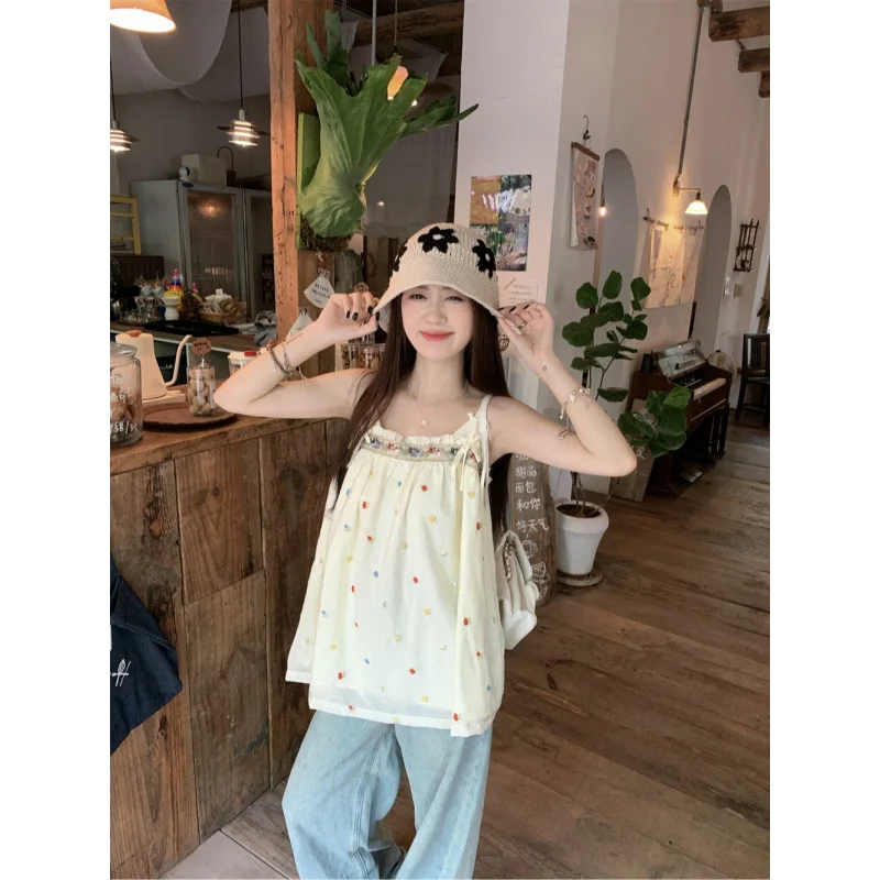 2025 New Style Versatile Girl Design with Colorful Embroidered Strap Top and Sleeveless Top
2025 New Style Versatile Girl Design with Colorful Embroidered Strap Top and Sleeveless Top