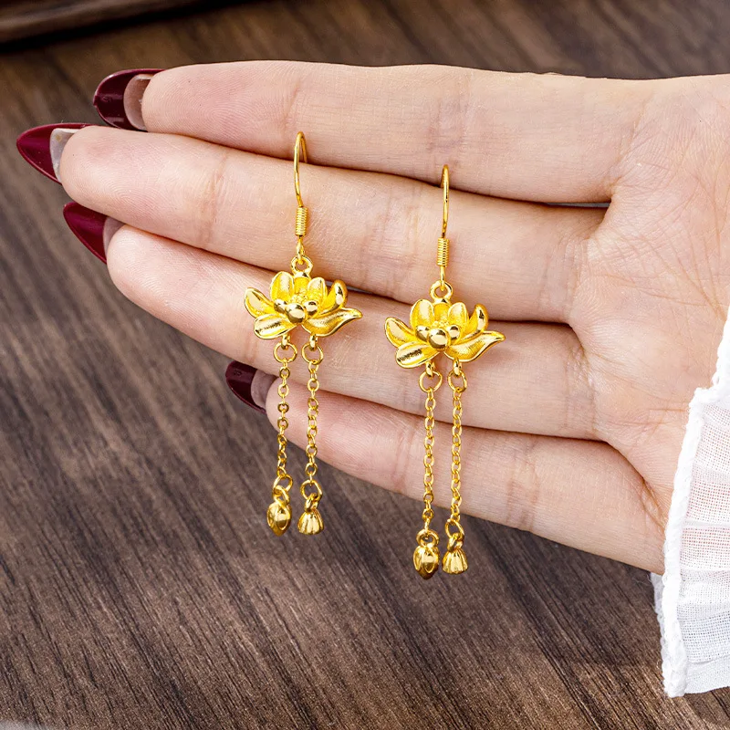 Cynlo Jewelry Luxury 24K 9999 Pure Gold real gold Three-dimensional Lotus Earrings Retro High-grade Tassel Earrings
Cynlo Jewelry Luxury 24K 9999 Pure Gold real gold Three-dimensional Lotus Earrings Retro High-grade Tassel Earrings