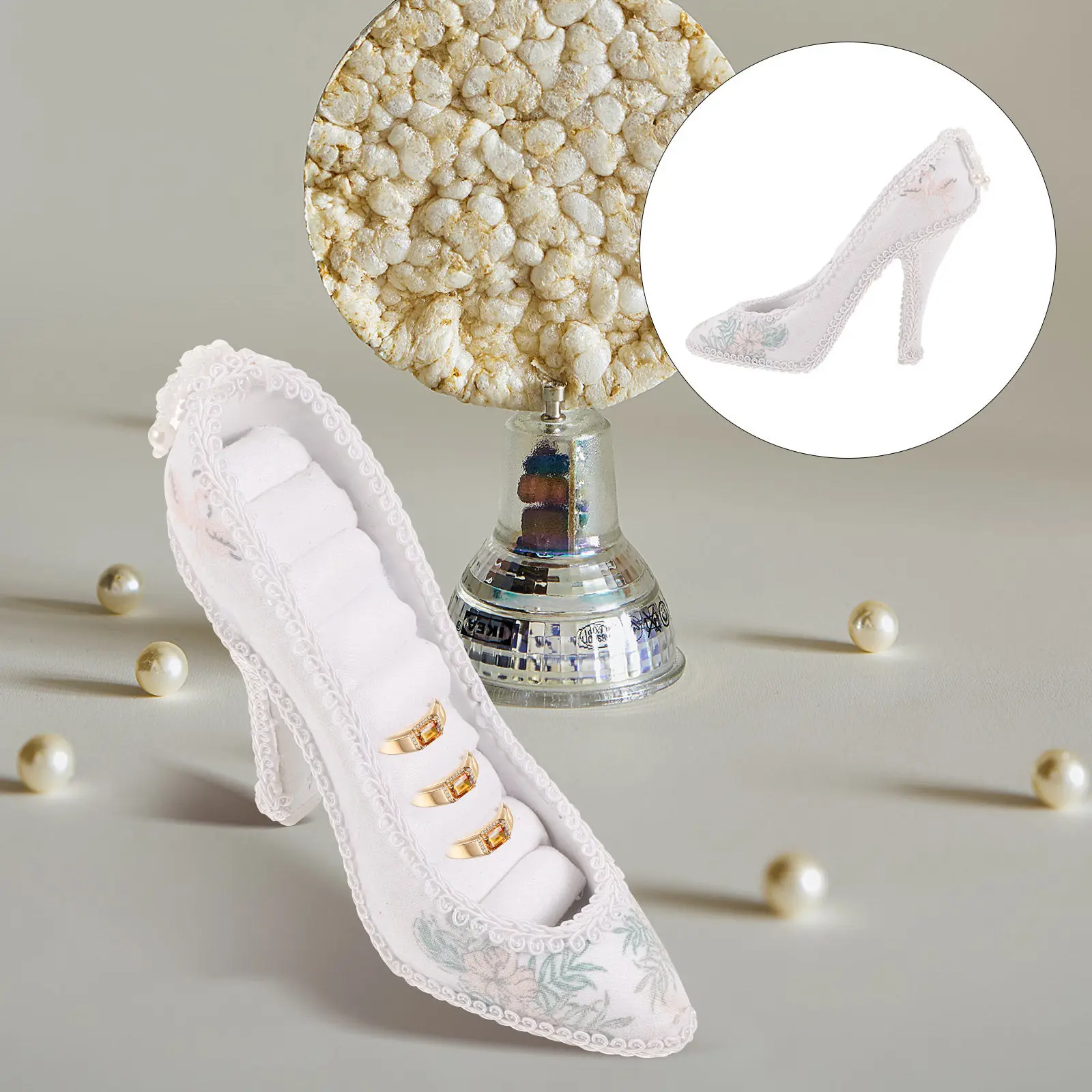 High Heel Shaped Jewelry Stand Resin and Cloth Made Elegant Display Holder for Rings Earrings Trinkets Ideal for Gifting Home
High Heel Shaped Jewelry Stand Resin and Cloth Made Elegant Display Holder for Rings Earrings Trinkets Ideal for Gifting Home