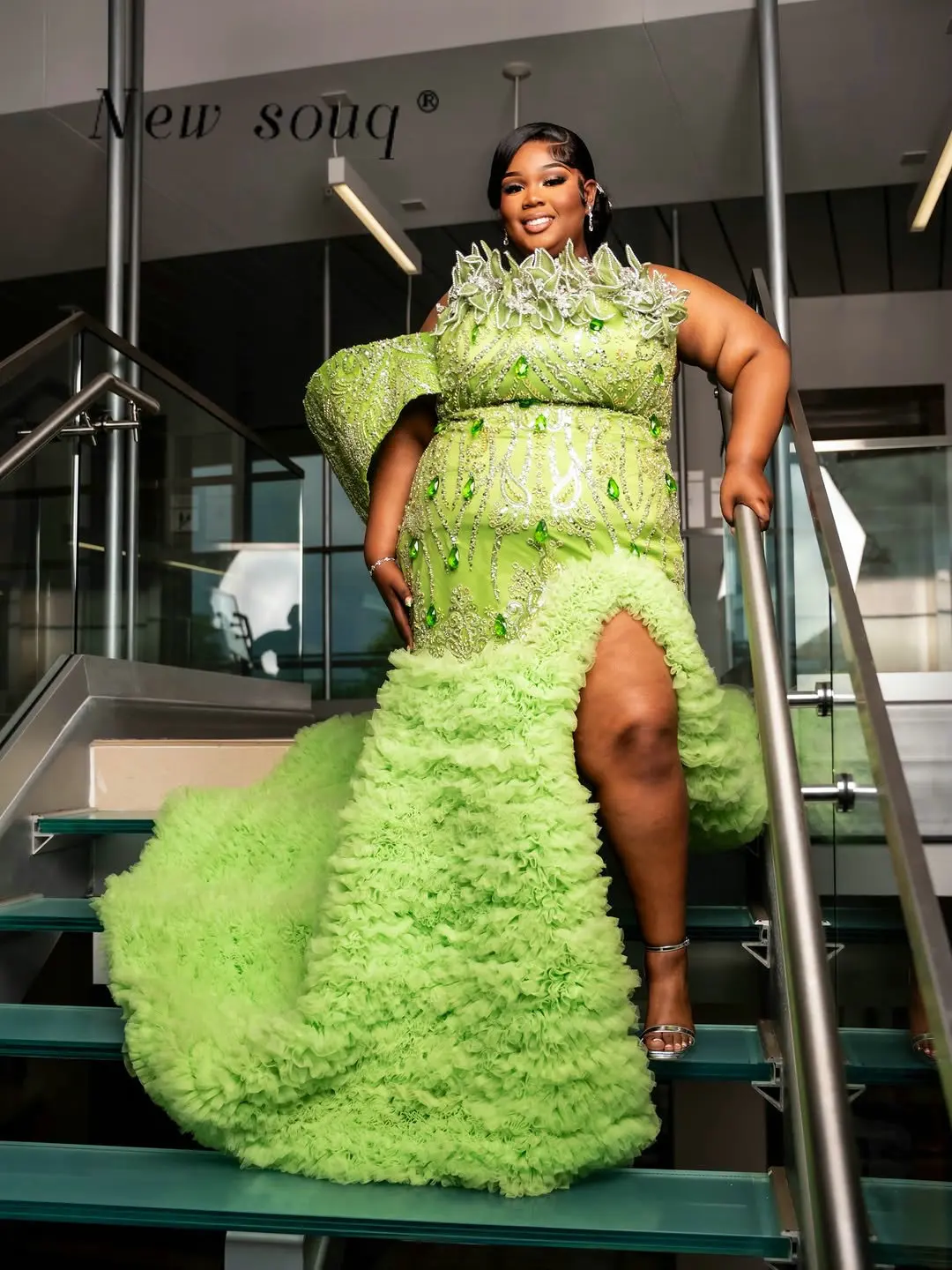 Aso Ebi Green Plus Size Prom Dresses Ruffles Beaded Long Party Gowns for Black Women Nigeria Wedding Evening Gowns Customized
Aso Ebi Green Plus Size Prom Dresses Ruffles Beaded Long Party Gowns for Black Women Nigeria Wedding Evening Gowns Customized