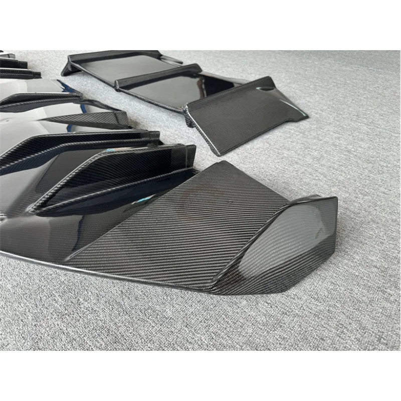 For Lamborghini Aventador LP700 LP720 DMC Style Carbon Fiber Diffuser Rear Lip Body Kit
For Lamborghini Aventador LP700 LP720 DMC Style Carbon Fiber Diffuser Rear Lip Body Kit