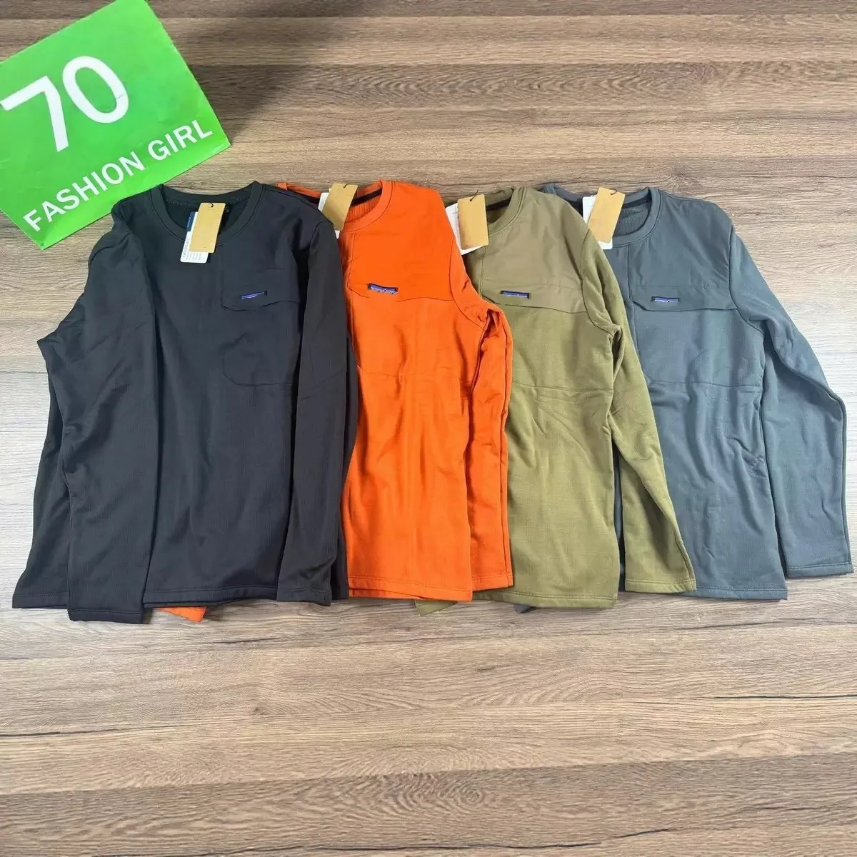 Warm Fce Lined Long Sve round Ne T-irt Outdoor Sports Couple Sle Four Sided Elastic Base irt Innerwear Top
Warm Fce Lined Long Sve round Ne T-irt Outdoor Sports Couple Sle Four Sided Elastic Base irt Innerwear Top