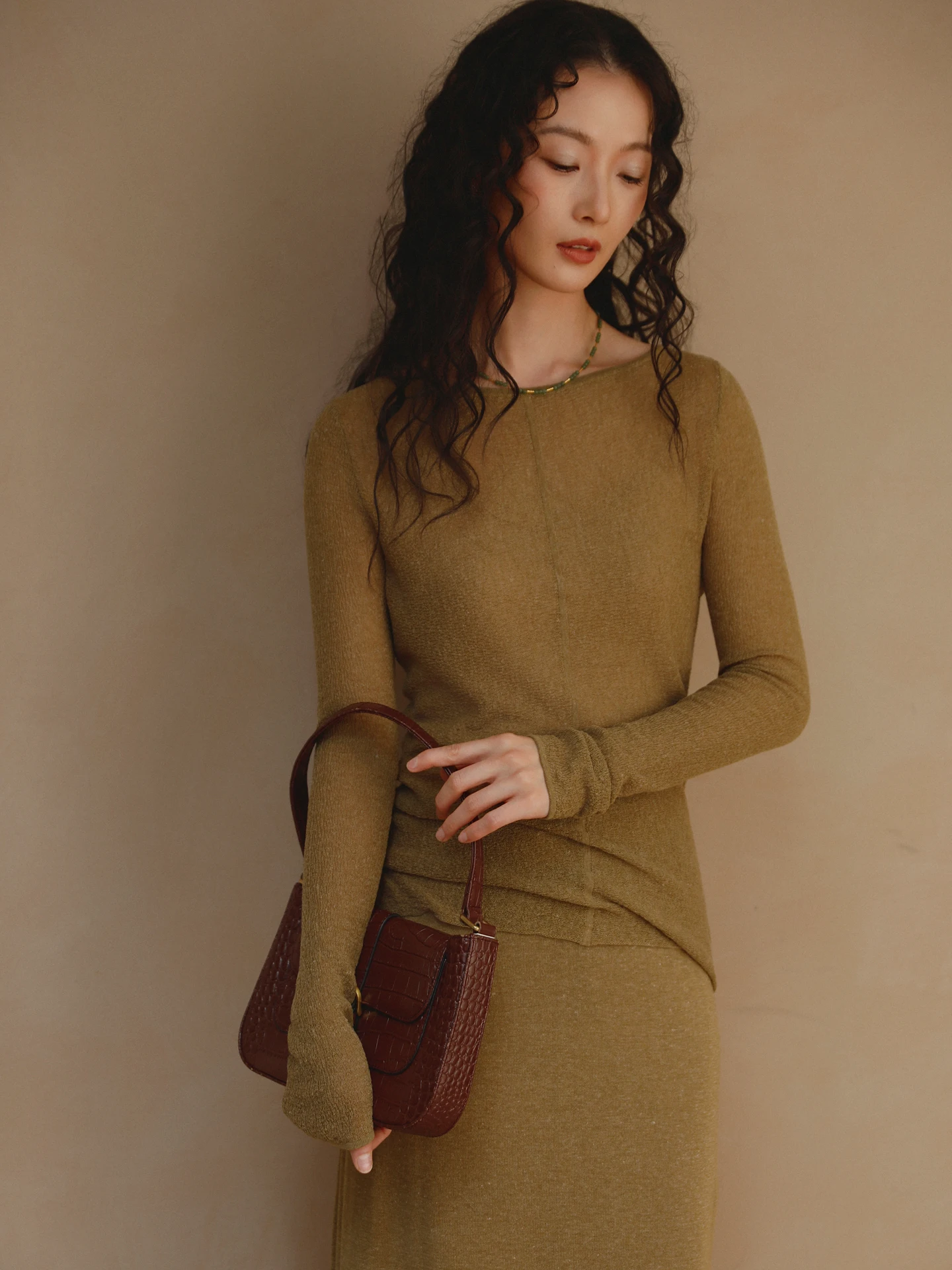 Ele Casual Linen Rayon Knitwear White Women's Sle 2026 Spring New Arrival Interface Simple Faion Slim Fit Long Sve
Ele Casual Linen Rayon Knitwear White Women's Sle 2026 Spring New Arrival Interface Simple Faion Slim Fit Long Sve