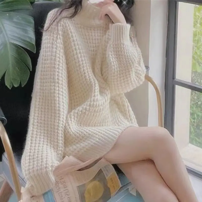 2024 Winter New Korean Style Loose Casual Mid-length Pullover Sweater for Women White High Neck New Autumn/Winter Knitted Top
2024 Winter New Korean Style Loose Casual Mid-length Pullover Sweater for Women White High Neck New Autumn/Winter Knitted Top