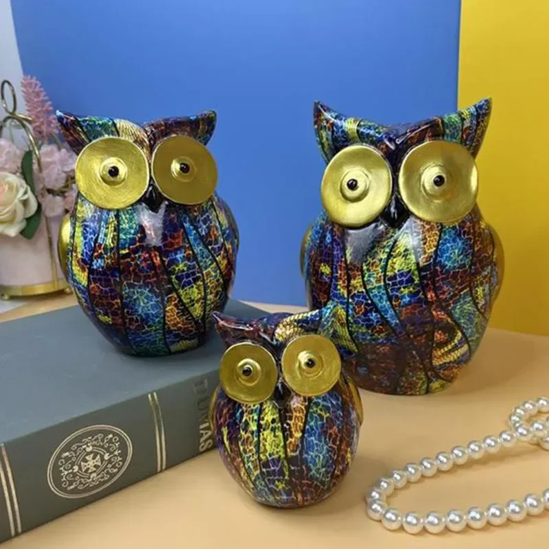 Colorful Painted Graffiti Resin Owl Creative Art Animal Statue Figurines for Interior Home Living Room Office Desktop Decoration
Colorful Painted Graffiti Resin Owl Creative Art Animal Statue Figurines for Interior Home Living Room Office Desktop Decoration