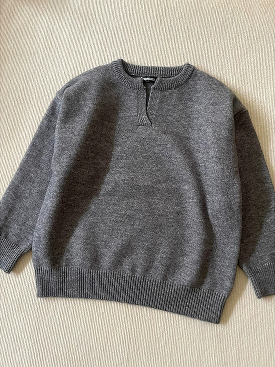 Женский теплый вязаный свитер в стиле ретро с круглым вырезом, свободного кроя, универсальный, для осени и зимы
Женский теплый вязаный свитер в стиле ретро с круглым вырезом, свободного кроя, универсальный, для осени и зимы