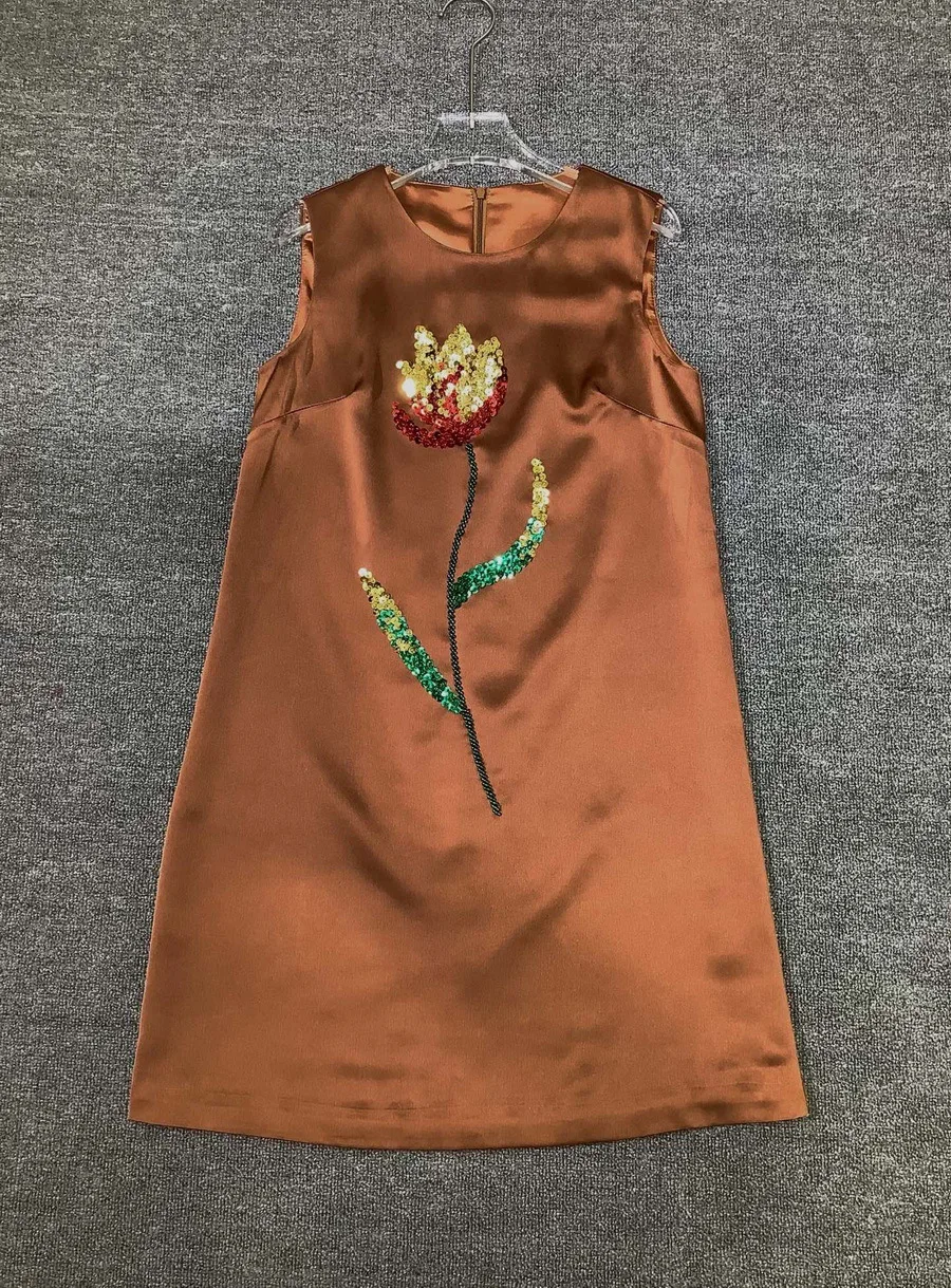 European and American women's clothing 2025 summer new Sleeveless crew neck Fashion sequin flowers Dress XXL
European and American women's clothing 2025 summer new Sleeveless crew neck Fashion sequin flowers Dress XXL