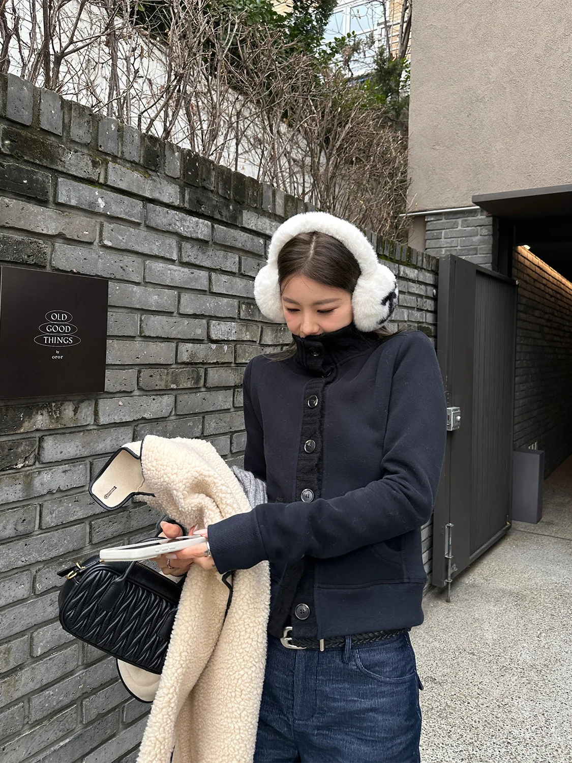 D YANGJUN Stylish Knitted Sweater Inner Wear Slim Fit Patchwork Jacket Casual Style Long Sleeve Cotton Youth Women's Coat
D YANGJUN Stylish Knitted Sweater Inner Wear Slim Fit Patchwork Jacket Casual Style Long Sleeve Cotton Youth Women's Coat