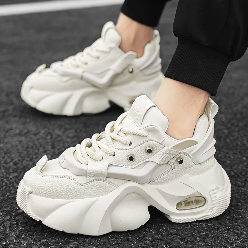 2024 Chunky Sneakers Men Winter Warm Snow Shoes Fashion Casual Microfiber Leather Upper Increased Internal Platform Sport Shoes
2024 Chunky Sneakers Men Winter Warm Snow Shoes Fashion Casual Microfiber Leather Upper Increased Internal Platform Sport Shoes