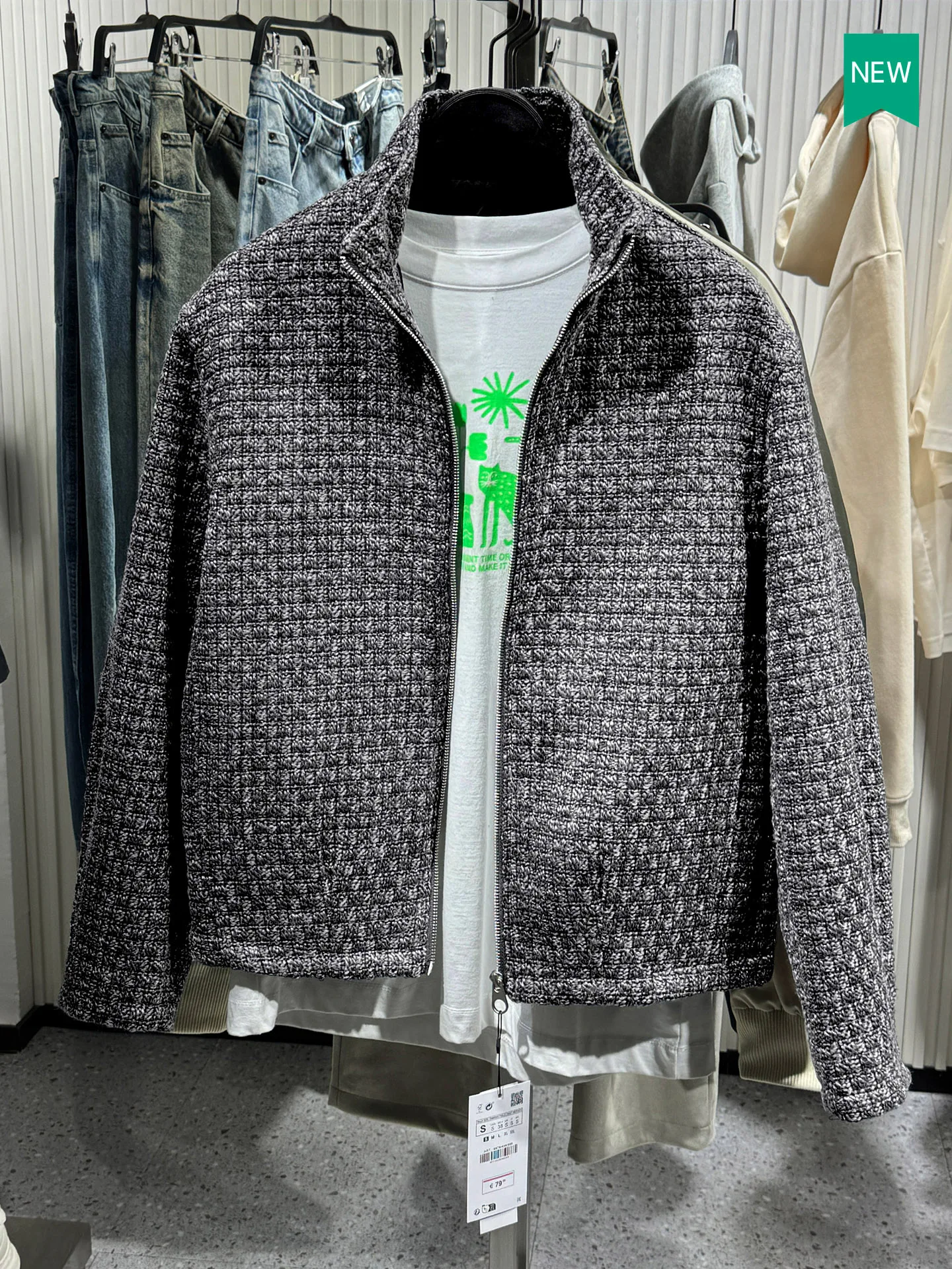 Spring New Arrival Men's Jaet Loose Irregular Zipper Stand Collar Polyester Nylon Cosite Fiber Casual Sle Long Sve
Spring New Arrival Men's Jaet Loose Irregular Zipper Stand Collar Polyester Nylon Cosite Fiber Casual Sle Long Sve