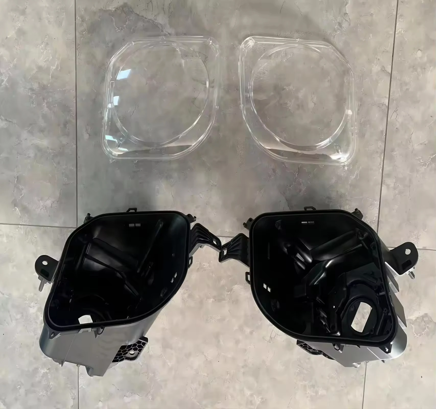 Bentle-y 20 Bentayga New LED Headlights Including Headlight Fog Lamp Base with Clear Glass Accessories Body Kit Replace Part
Bentle-y 20 Bentayga New LED Headlights Including Headlight Fog Lamp Base with Clear Glass Accessories Body Kit Replace Part