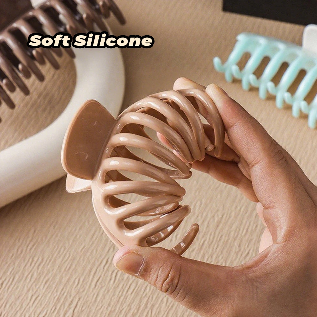 DS NEW 11CM Large Soft Silicone Hair Claw Durable Anti-collision Claw Clips Trendy Hair Clips Hair Accessories for Women Girls
DS NEW 11CM Large Soft Silicone Hair Claw Durable Anti-collision Claw Clips Trendy Hair Clips Hair Accessories for Women Girls