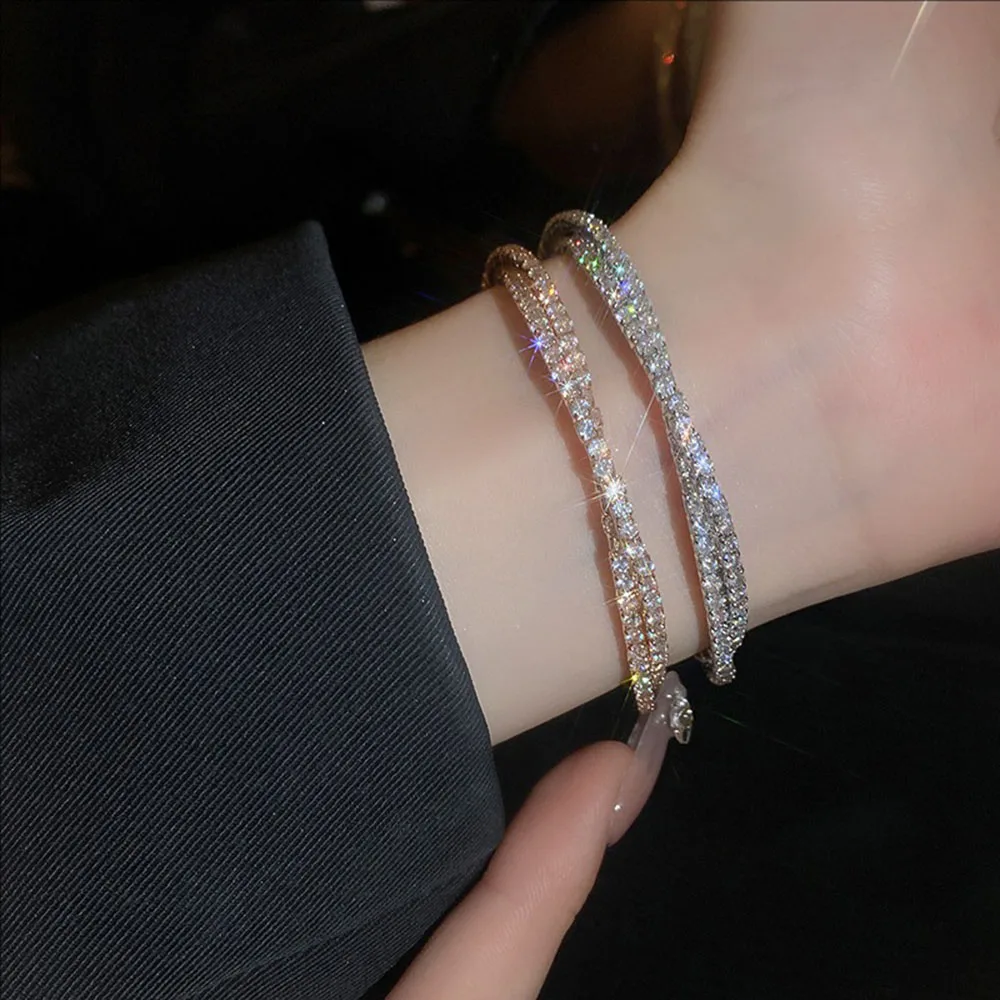 Zircon Double-layer Cross-opening Bracelet Niche And High-end Simple Individual Jewelry For Women Girls
Zircon Double-layer Cross-opening Bracelet Niche And High-end Simple Individual Jewelry For Women Girls