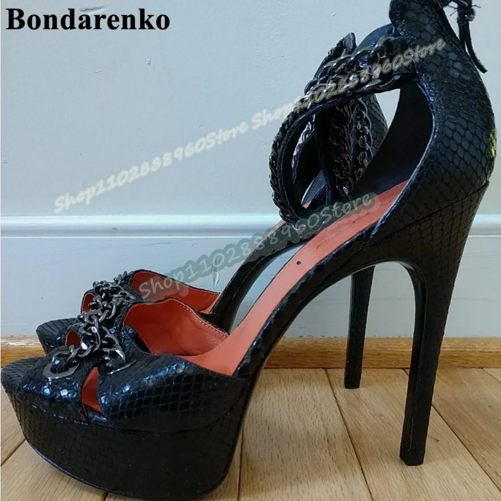 Sexy Black Snake Skin Platform Chain Sandals Stilettos High Heel Women Shoes Back Zipper Open Toe 2026 Trendy Zapatos Para Mujer
Sexy Black Snake Skin Platform Chain Sandals Stilettos High Heel Women Shoes Back Zipper Open Toe 2026 Trendy Zapatos Para Mujer