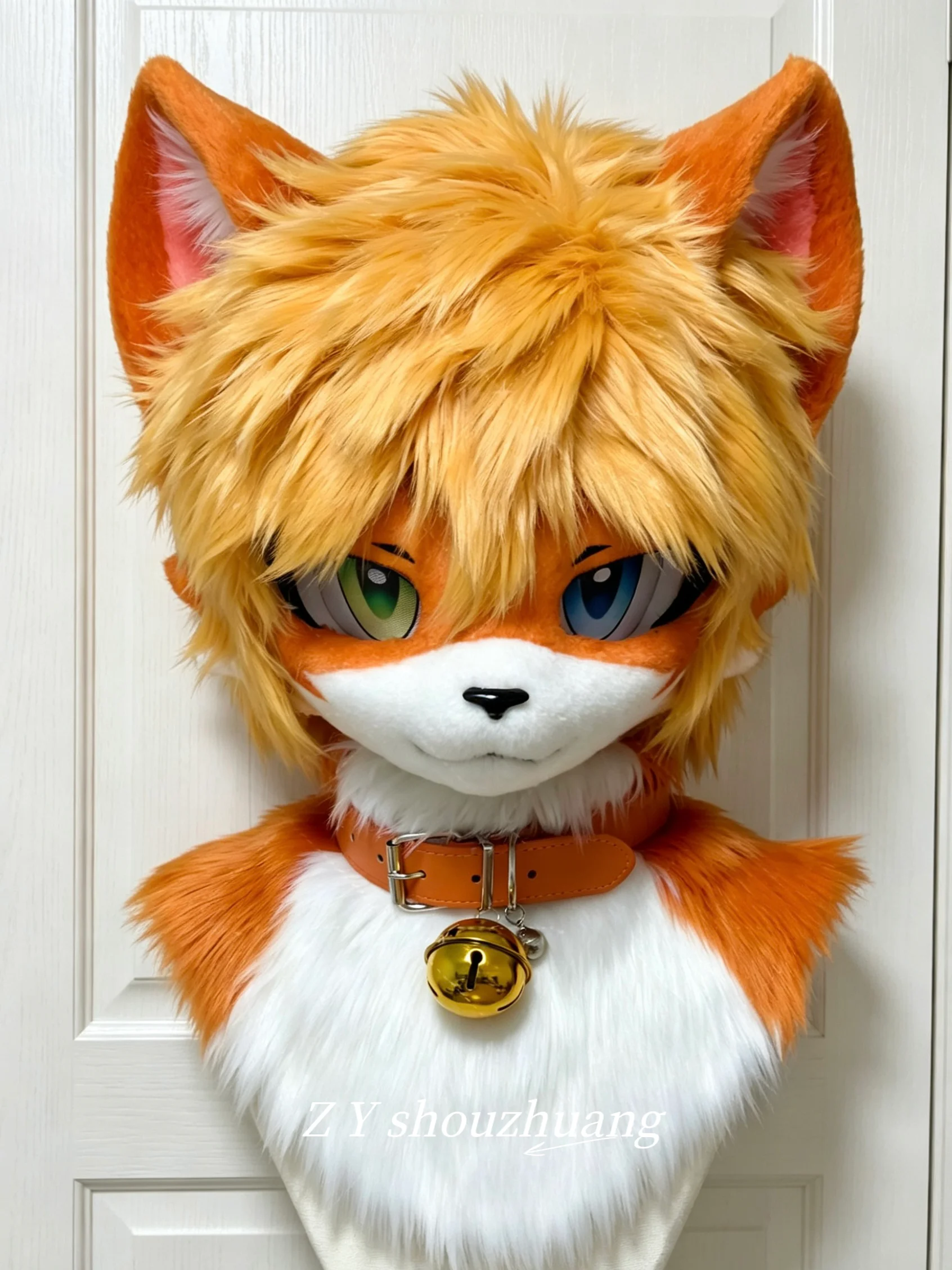 Soft fur headgear. Cool and aloof fox-like character costume for role-playing at Halloween party. Suit costume to show another s
Soft fur headgear. Cool and aloof fox-like character costume for role-playing at Halloween party. Suit costume to show another s