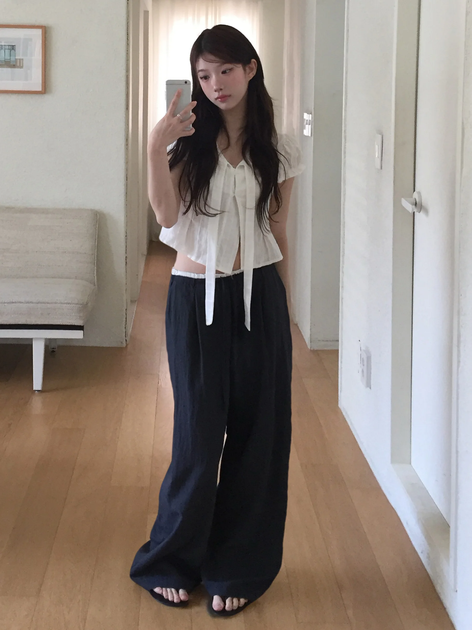 High Waist Wide Leg Casual Pants Women's Loose Slimming Elastic Waist Draped Thin Straight Long Trousers Korean Style Summer
High Waist Wide Leg Casual Pants Women's Loose Slimming Elastic Waist Draped Thin Straight Long Trousers Korean Style Summer