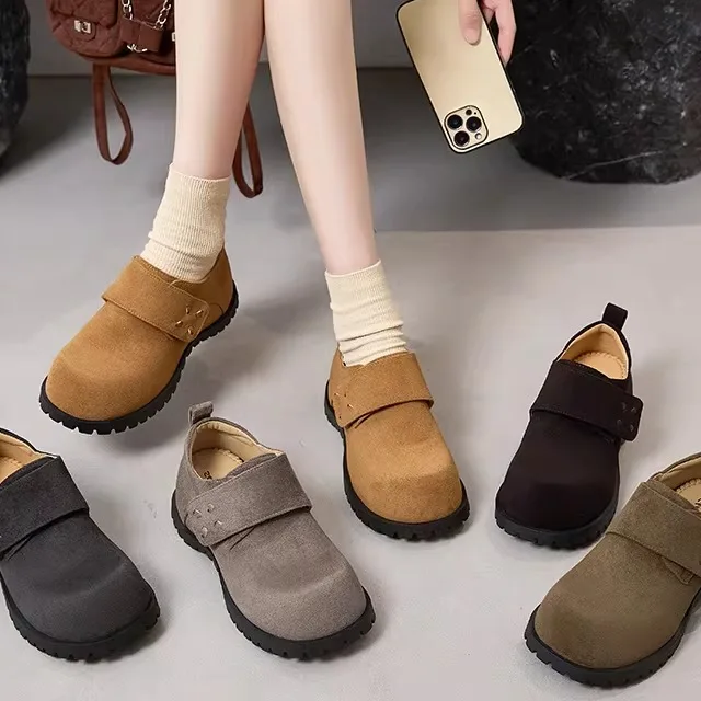 Genuine Leather Flats Women's Big Toe Shoes Thick Bottom Belt Buckle Retro Loafers Casual Low Top Running Shoes
Genuine Leather Flats Women's Big Toe Shoes Thick Bottom Belt Buckle Retro Loafers Casual Low Top Running Shoes
