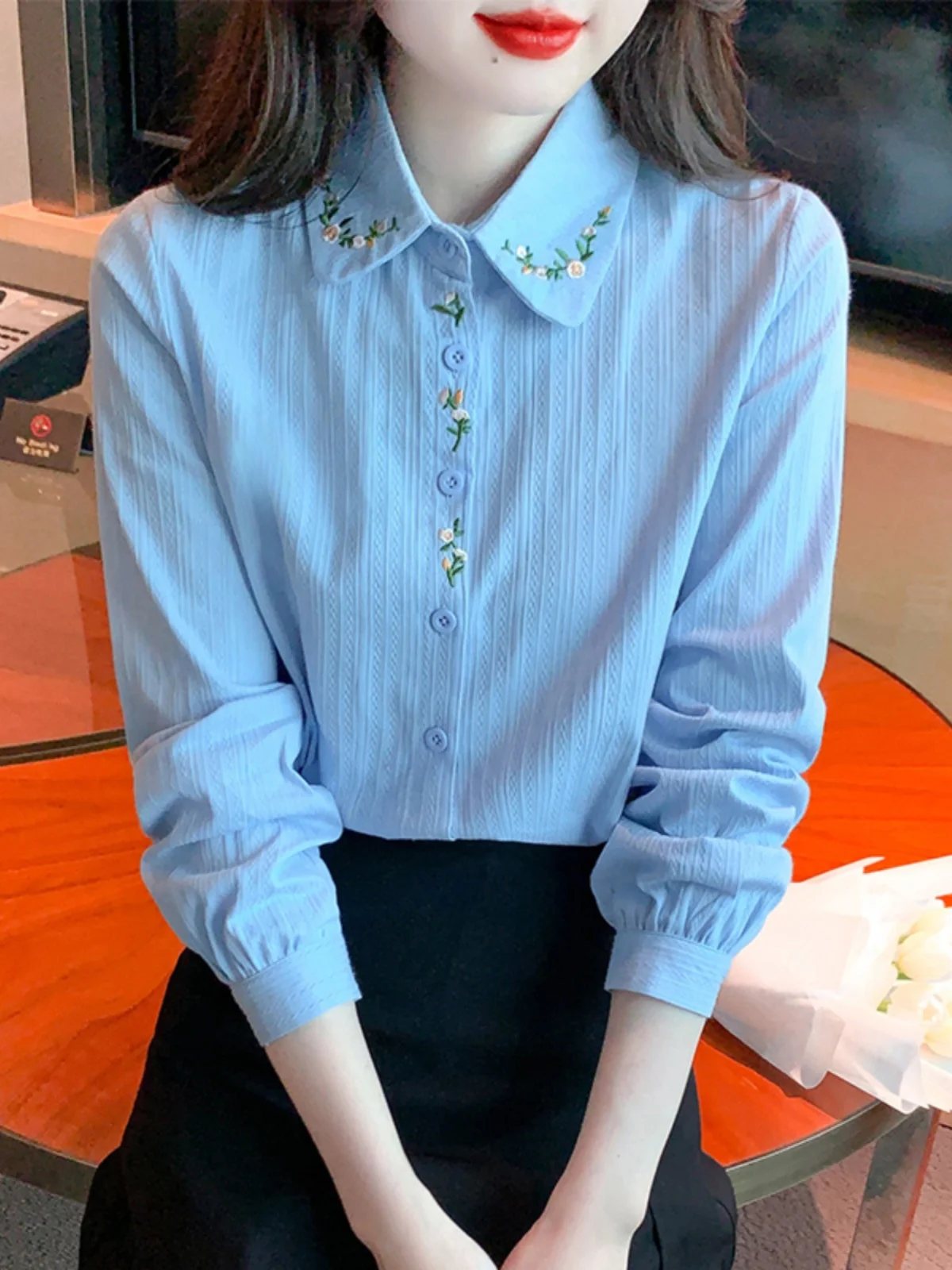 Осенняя женская блузка из чистого хлопка с вышивкой, тонкая, из хлопка и льна, с длинным рукавом, прямого кроя, в корейском стиле, для невысоких.
Осенняя женская блузка из чистого хлопка с вышивкой, тонкая, из хлопка и льна, с длинным рукавом, прямого кроя, в корейском стиле, для невысоких.