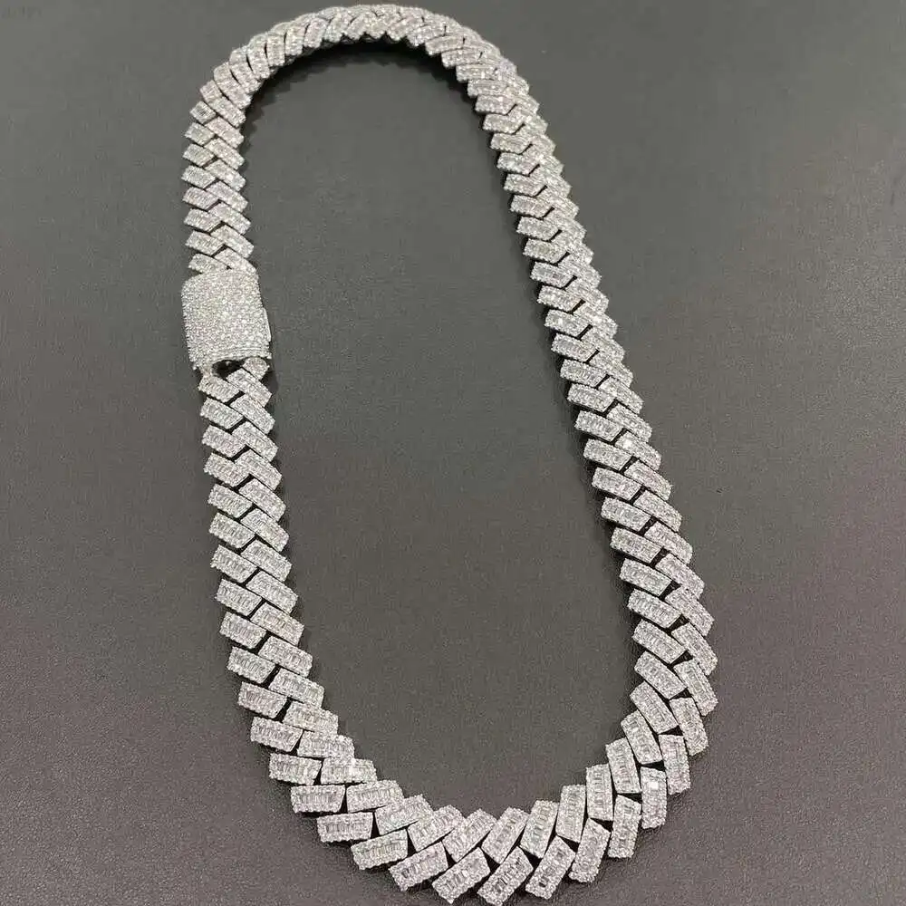 18 Mm Vvs Moissanite Diamond Cuban Link Iced Out Chain Choker Necklace Moissanite Sterling Silver Chain Men Women Rapper Chain
18 Mm Vvs Moissanite Diamond Cuban Link Iced Out Chain Choker Necklace Moissanite Sterling Silver Chain Men Women Rapper Chain