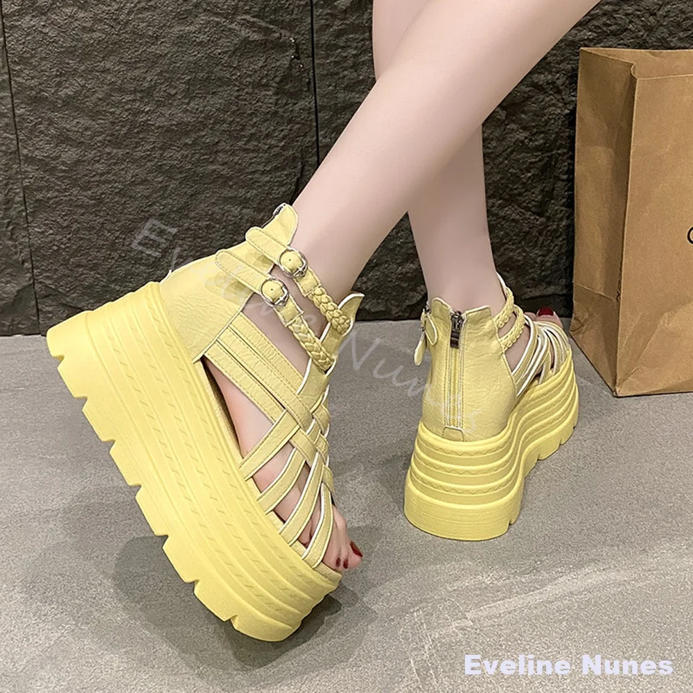2026 Summer New Arrivals: 8cm Hidden Heel Sandals Chunky Heel Platform Cutout Woven Design Versatile Roman-Style Casual Sandals
2026 Summer New Arrivals: 8cm Hidden Heel Sandals Chunky Heel Platform Cutout Woven Design Versatile Roman-Style Casual Sandals