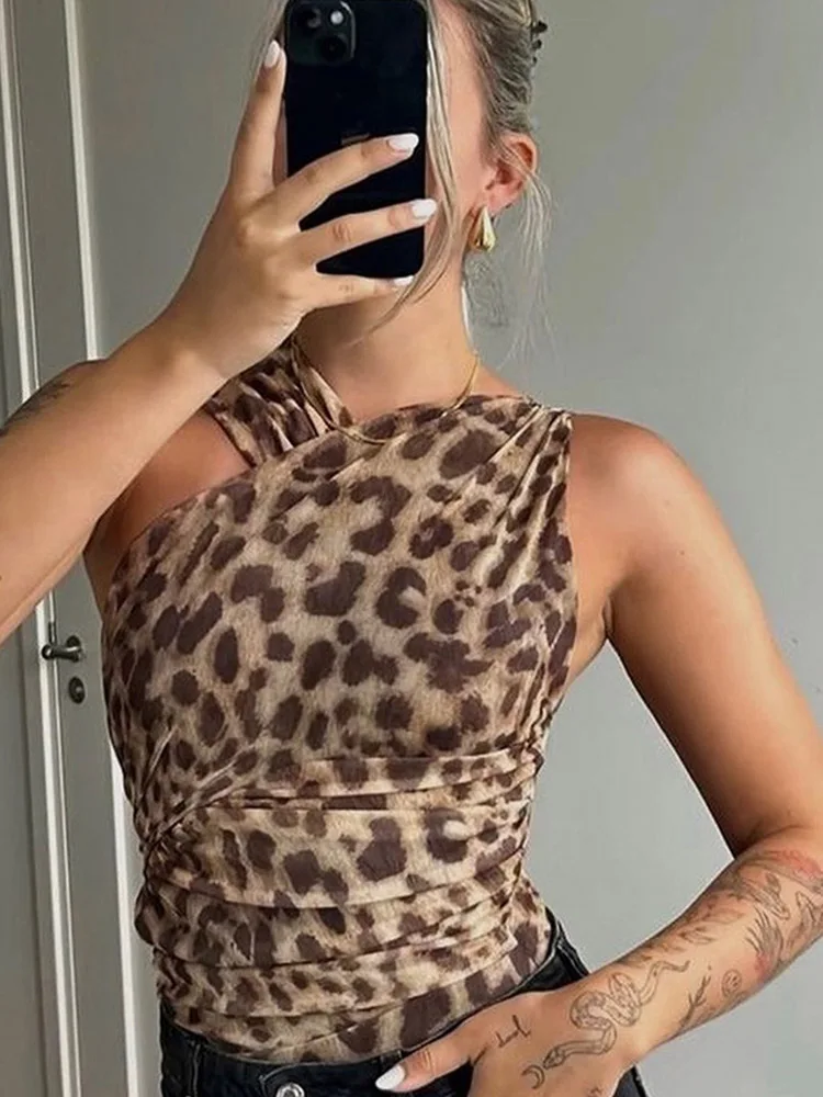 Women Leopard Tulle Bodysuit 2024 Summer Hollow Out Irregular Straps Snap-botton for Holiday Beach Style Streetwear
Women Leopard Tulle Bodysuit 2024 Summer Hollow Out Irregular Straps Snap-botton for Holiday Beach Style Streetwear