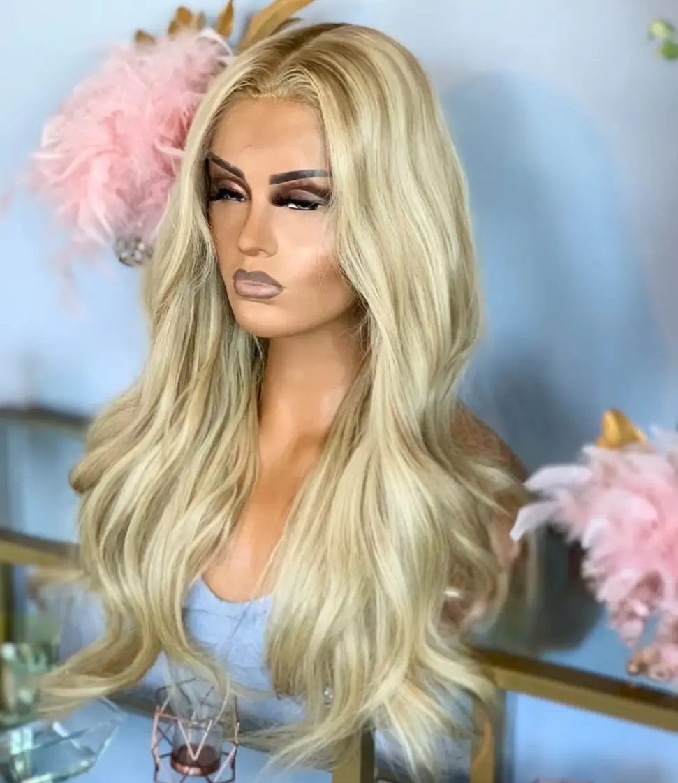 Shoulder Body Wave Highlight Ombre Blonde Synthetic Wig Futura Fiber 13x4 HD Lace Front Wig For Women Original Factory Wigs
Shoulder Body Wave Highlight Ombre Blonde Synthetic Wig Futura Fiber 13x4 HD Lace Front Wig For Women Original Factory Wigs