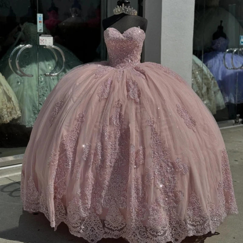 Роскошное розовое платье Quinceanrra для выпускного вечера блестящее с открытыми плечами аппликация принцессы кружева бусины тюль милое 16 платье Vestidos 15 De
Роскошное розовое платье Quinceanrra для выпускного вечера блестящее с открытыми плечами аппликация принцессы кружева бусины тюль милое 16 платье Vestidos 15 De