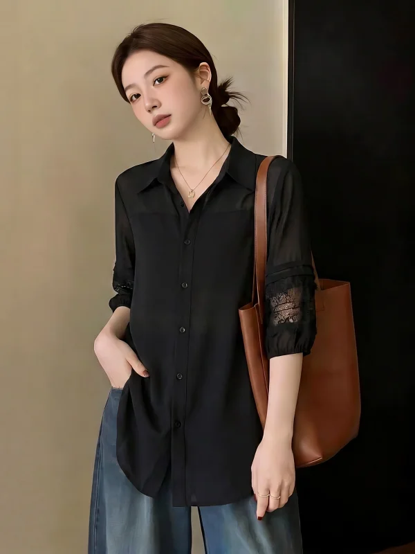 Black Lace Hollow out V-Neck Short Sleeve Shirt Women's Summer New Style plus Size Slimming Fashionable Top Korean Style Commute
Black Lace Hollow out V-Neck Short Sleeve Shirt Women's Summer New Style plus Size Slimming Fashionable Top Korean Style Commute
