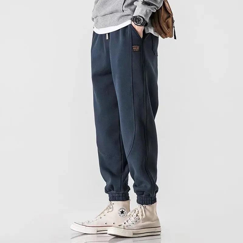 Plush Velvet Thickened Sports Pants for Men's Spring Hoodies Casual Trousers for Men's Autumn Loose Work Pants
Plush Velvet Thickened Sports Pants for Men's Spring Hoodies Casual Trousers for Men's Autumn Loose Work Pants