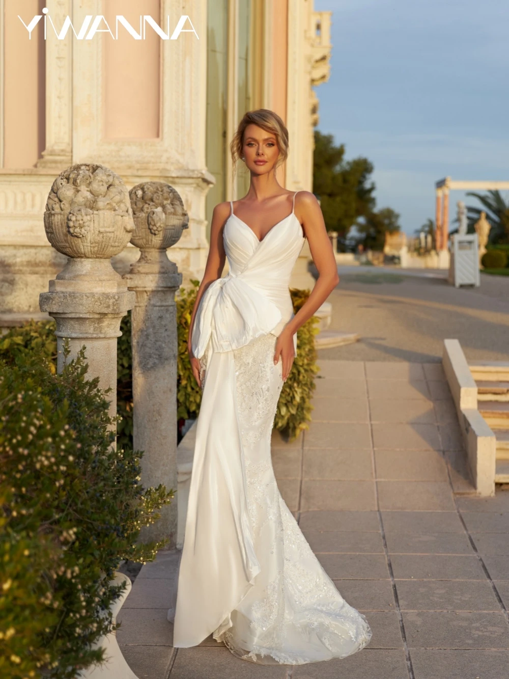 Embroidery Beaded Mermaid Long Wedding Dress Elegant Spaghetti Straps Bridal Gown Customized Sweetheart Neck Dresses For Bride
Embroidery Beaded Mermaid Long Wedding Dress Elegant Spaghetti Straps Bridal Gown Customized Sweetheart Neck Dresses For Bride