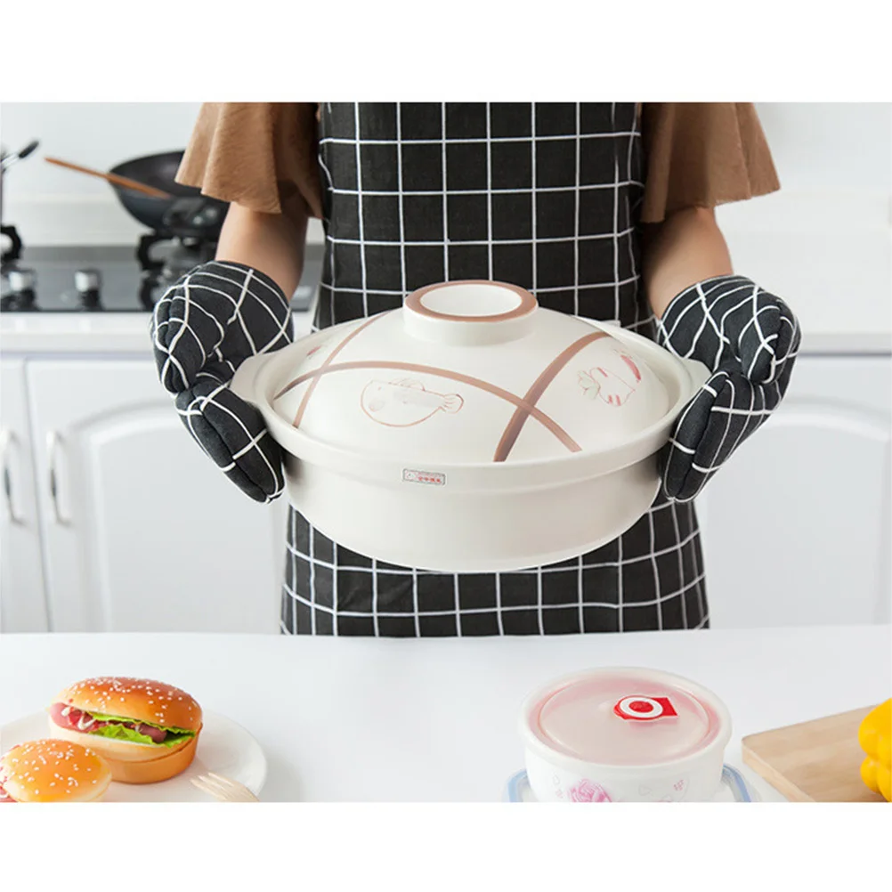 2Pcs Oven Mitt Heat Resistant Gloves Thickened Cotton Insulated Non-Slip Baking Gloves for Microwave Bbq Kitchen Use
2Pcs Oven Mitt Heat Resistant Gloves Thickened Cotton Insulated Non-Slip Baking Gloves for Microwave Bbq Kitchen Use