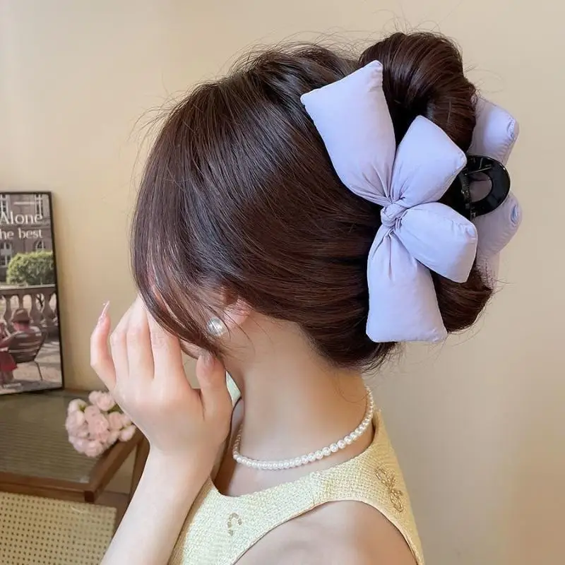Women 3D Bow Princess Hairpin Cute Sweet Style Back Head Hair Clip for Girls Christmas Gift New Year Party Hair Accessory
Women 3D Bow Princess Hairpin Cute Sweet Style Back Head Hair Clip for Girls Christmas Gift New Year Party Hair Accessory