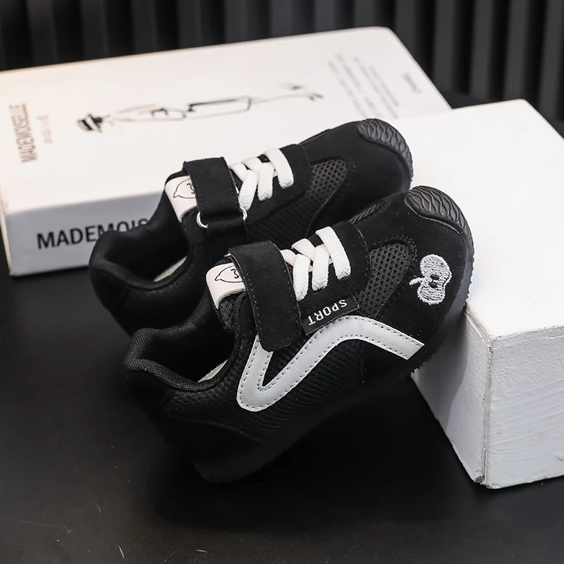 Baby Walking Shoes New Boys Breathable Versatile Forrest Gump Shoes Style Girls Retro Style Soft Sole Non Slip Casual Shoes
Baby Walking Shoes New Boys Breathable Versatile Forrest Gump Shoes Style Girls Retro Style Soft Sole Non Slip Casual Shoes